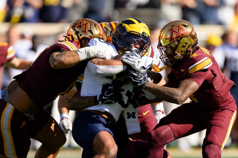 Michigan football looking for someone to take lead at running back ...