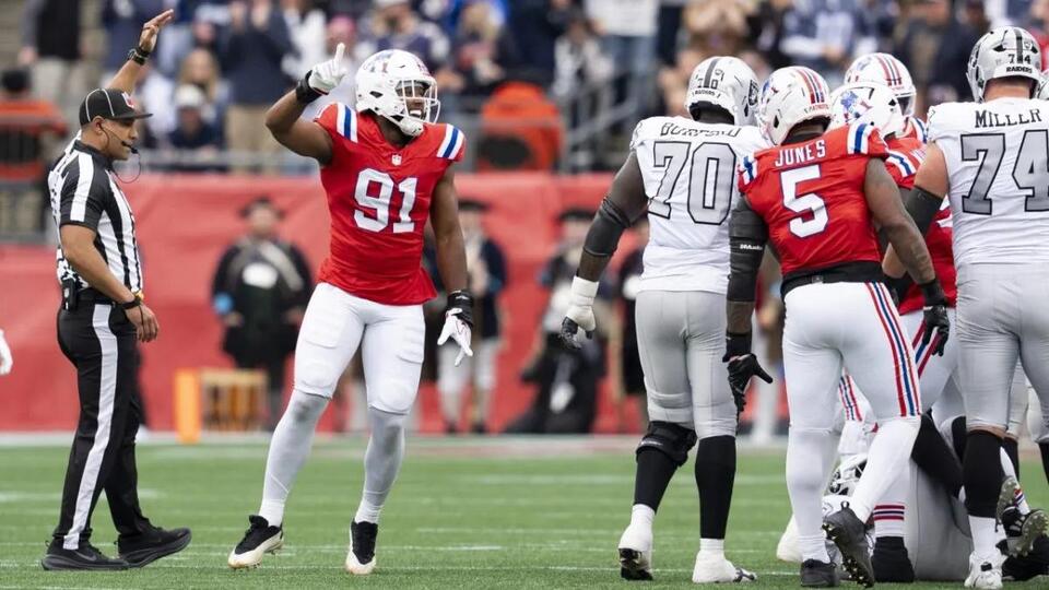 Patriots Stock Maye, Ponder shine in Week 5 rout of Raiders