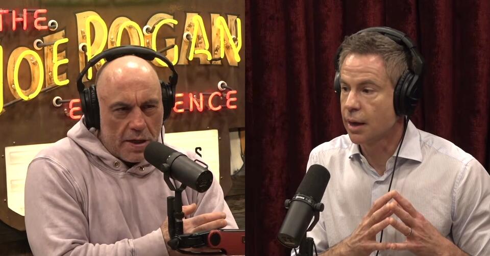 ‘Kind of F**king Weird!’ Joe Rogan Battles It Out with Guest as He ...