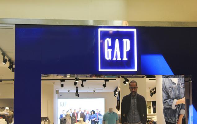 Zacks.com featured highlights include Signet Jewelers, Arrow ...