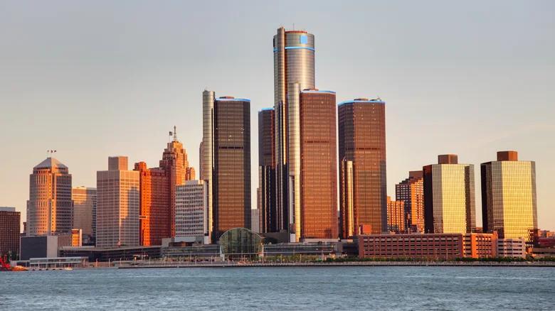This Midwest City Is Offering People $15,000 To Move There — With A ...