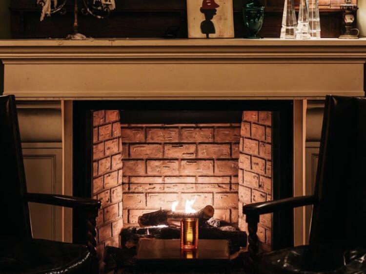 Cozy up at these 15 Fort Worth restaurants with fireplaces
