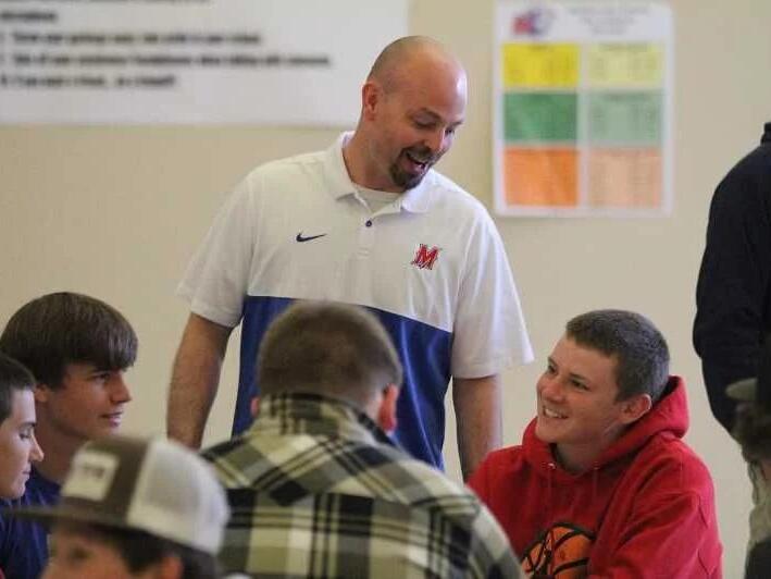 Madras High School football coach resigns