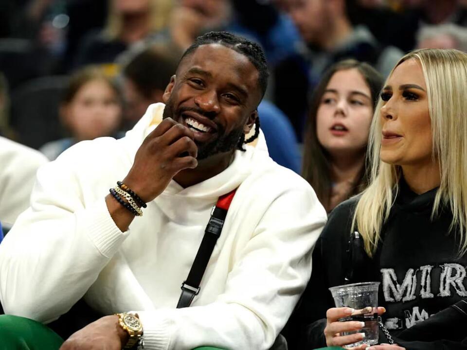 How to Watch Basketball on TV & Streaming Live in Wisconsin NCAA