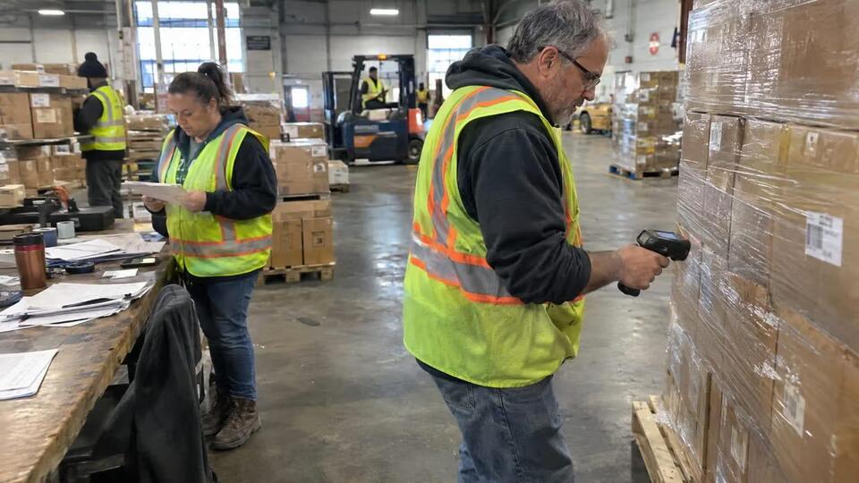Supply chain teams with AI-ready staff report 71% AI project success ...