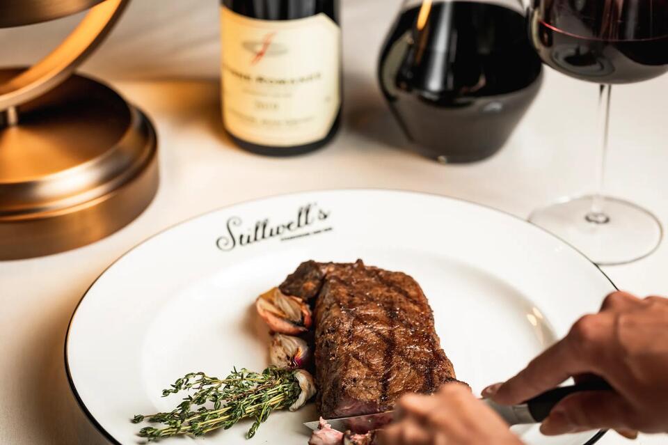Stillwell’s Raises Its Own Cattle, and It Shows on the Plate