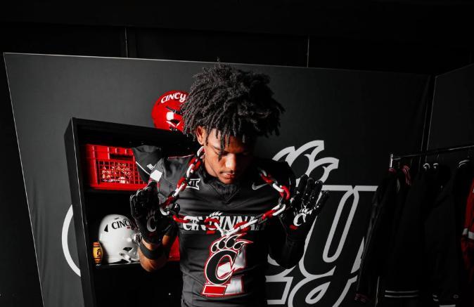 Running Back Preston Beckham Picks Cincinnati Over Pitt, Kansas