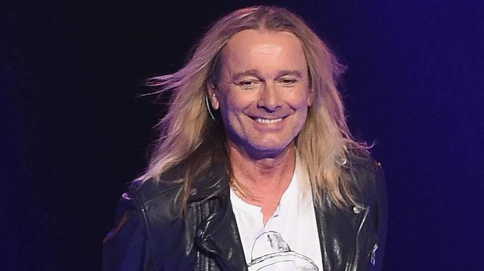 Robin Zander Reflects On Cheap Trick’s All Washed Up Album and 50 Years ...