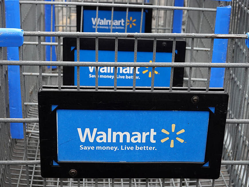 The Worst Day of the Week to Shop at Walmart in Massachusetts