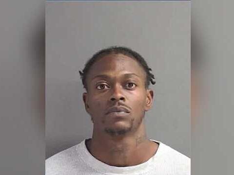 Deputies bust Daytona Beach home, arrest man allegedly linked to an