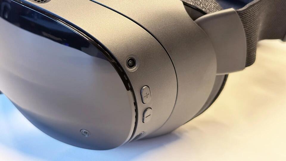 Steam Frame OLED Version Surfaces in Source Code, Suggesting a Possible ...