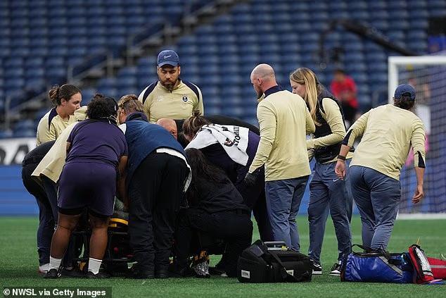 Womens Soccer Match Abandoned After Usa Player Collapses On Field In 