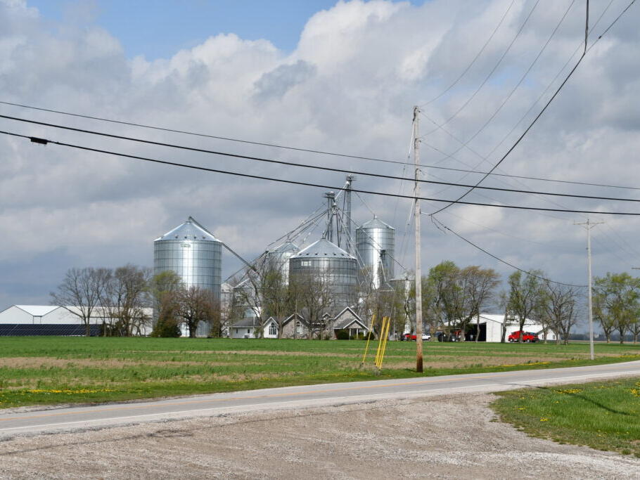 Farm bill text released in U.S. House, setting up fight with Senate