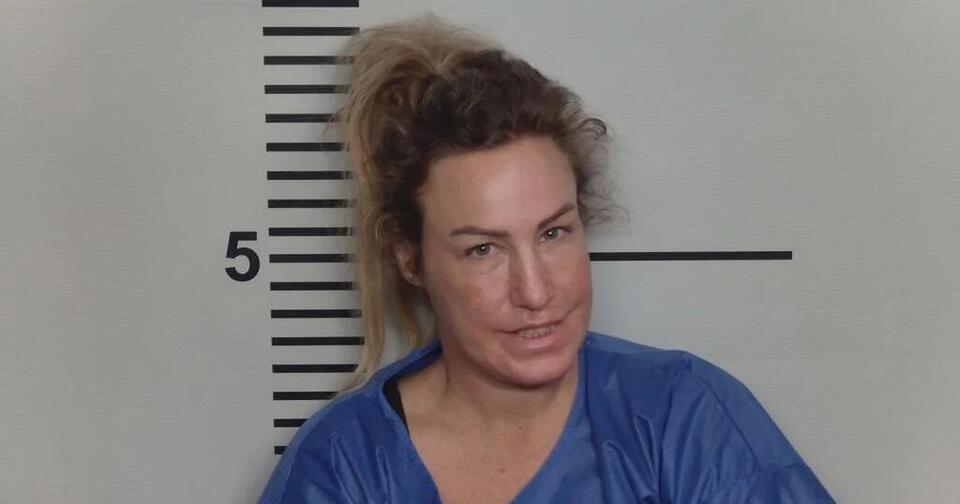 Louisville woman arrested for DUI after driving wrong way, causing ...