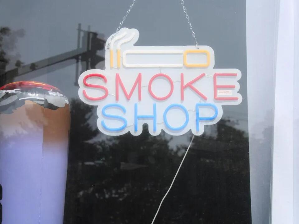 Smoke Shop Zoning Regs En Route