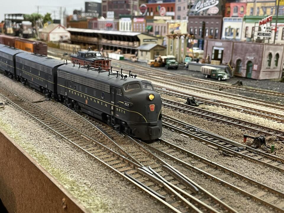 ‘Mayor’ showcases his model railroad - NewsBreak