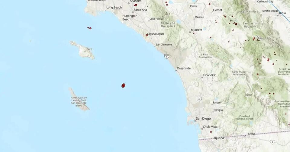 Small earthquake swarm near Santa Catalina Island, Southern California ...