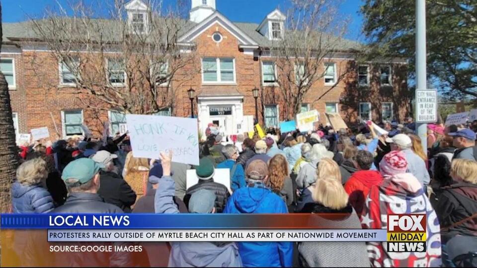 Protesters Demonstrate Outside Myrtle Beach City Hall - NewsBreak