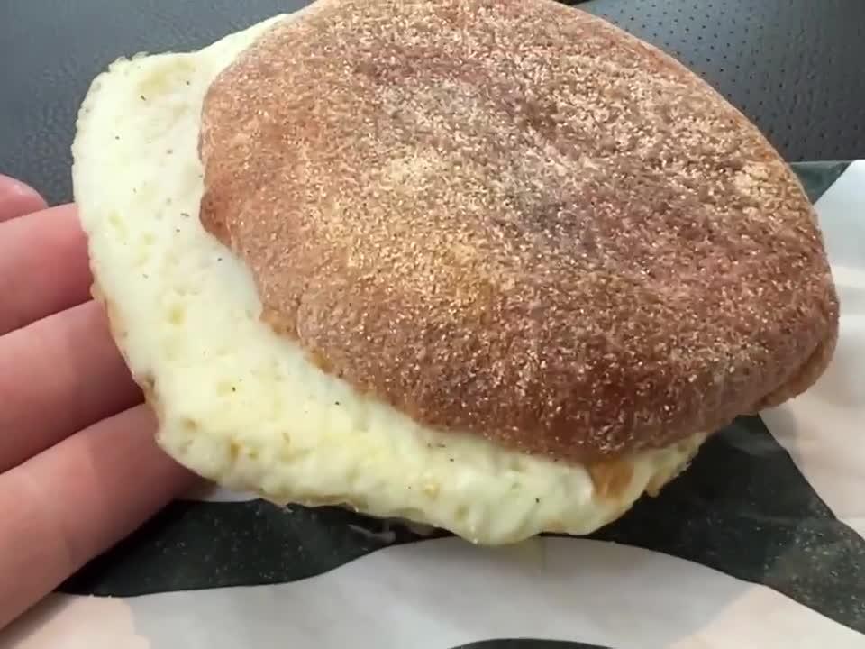 Starbucks Turkey Bacon Cheddar & Egg White Sandwich Review Thomas