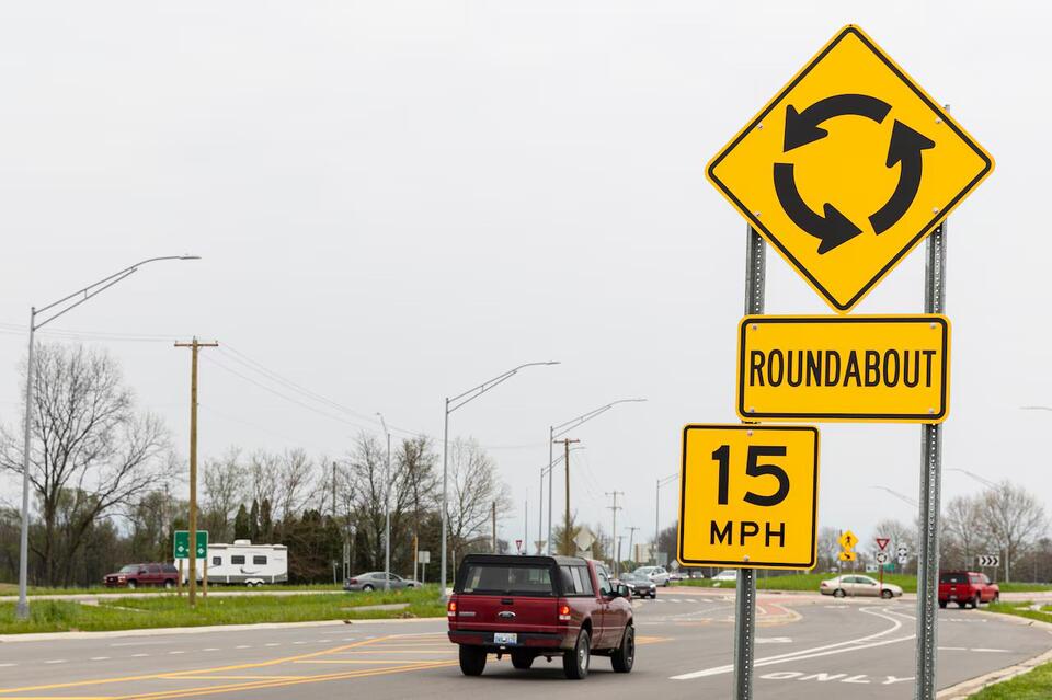 $2.8M roundabout planned for busy Northern Michigan intersection ...
