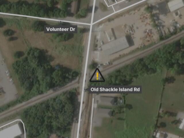 Old Shackle Island Road closing for railroad work in Hendersonville
