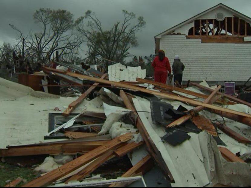 Tornado produces ‘significant damage,’ leaves people injured and