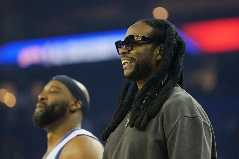 NBA: All Star-Celebrity Game-Team Bonds at Team Rice - NewsBreak
