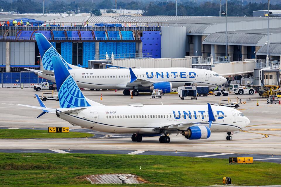 United Airlines Dulles Rome flight canceled, fliers stuck - NewsBreak