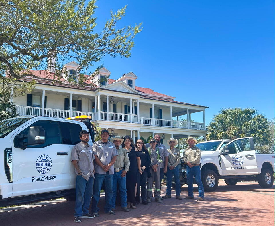 Wyatt Ranches donates two trucks to City of San Diego - NewsBreak