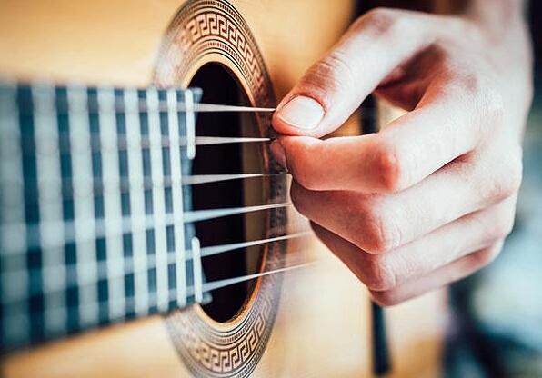 15 Best Acoustic Songs of All Time