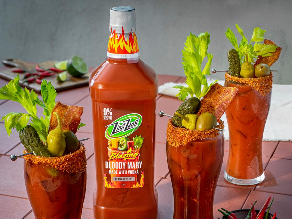 Review Zing Zang Blazing Bloody Mary Mix and Bloody Mary Made with Vodka