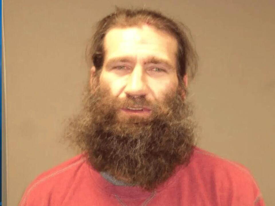 Moberly man accused of assaulting officer, grabbing gun during traffic stop