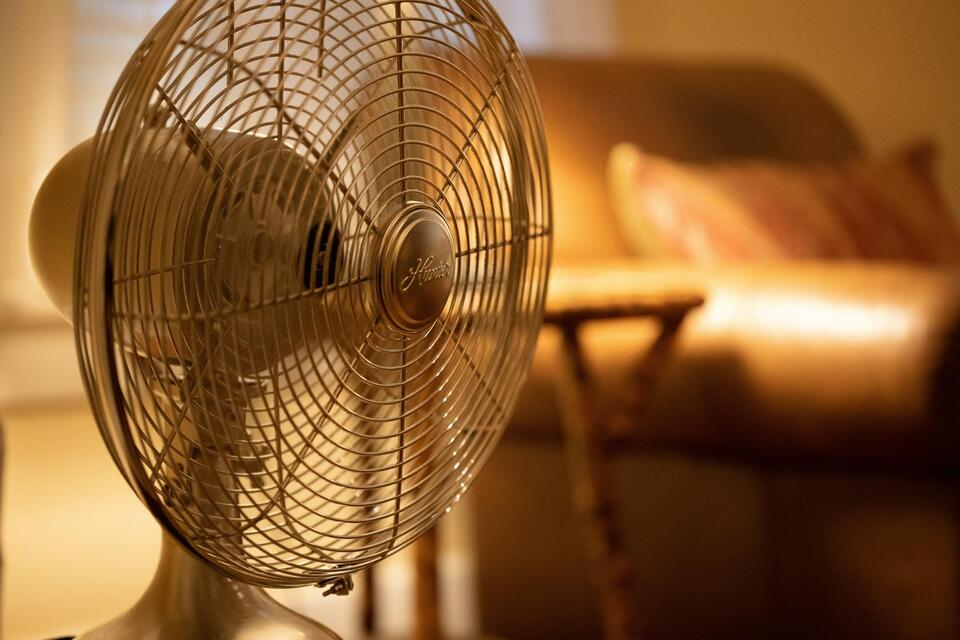 Massachusetts Sleep Experts Warn Fans Running All Night Can Trigger ...