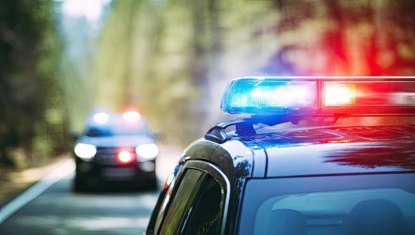 Officers: Suspect shot during stabbing, hostage situation in North ...
