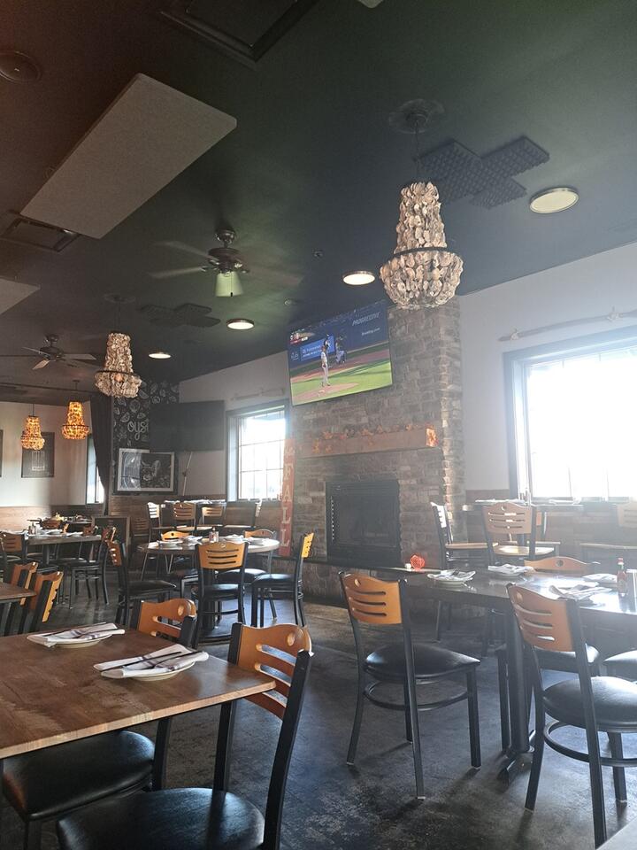 Salty Mary’s Oyster Bar and Tavern Clambake - NewsBreak