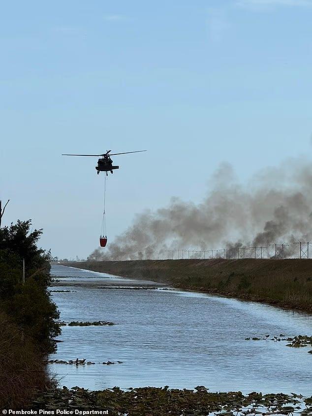 Fire crews battle huge 5,000-acre Everglades brush blaze - NewsBreak