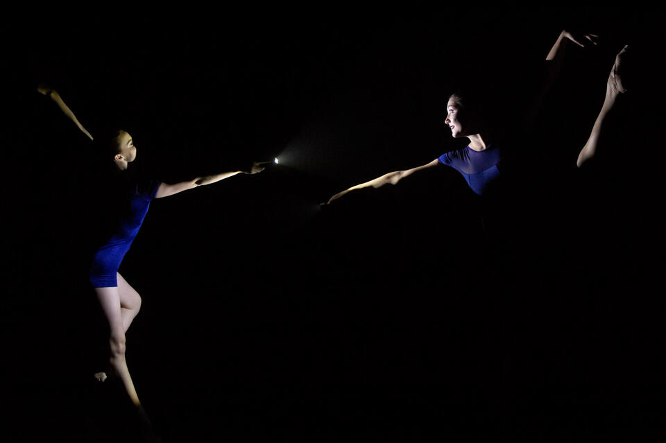Texture Ballet Opens ‘Echoes & Illusions, Arrows in Action at ...