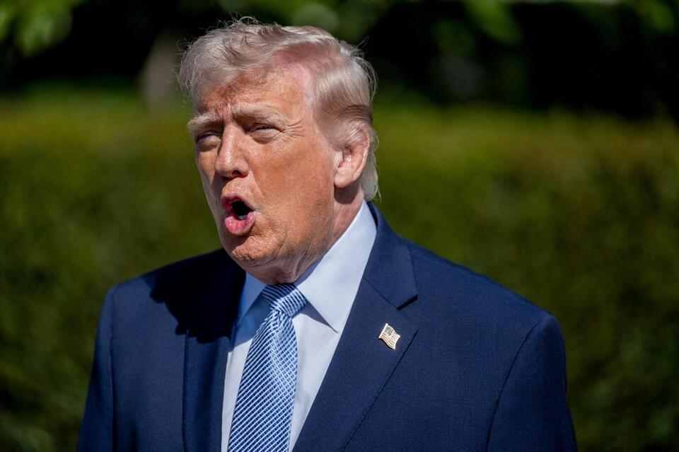 Former White House physician questions President Donald Trump’s health ...