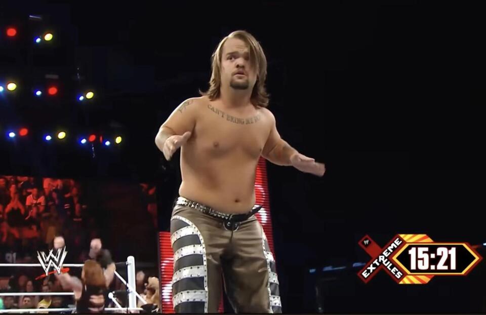 Hornswoggle: Wee-LC Was The Ultimate Shove-It-Up-Their-Ass Match ...
