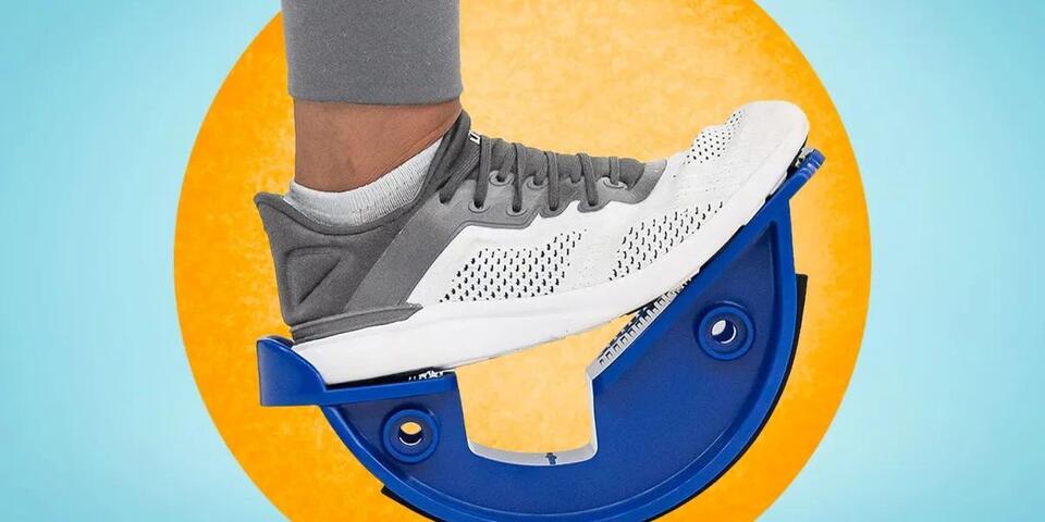 This Rocking Stretcher For Foot Pain Is Shockingly Well-Reviewed — And ...