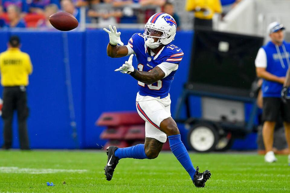 Skyler Bell like ‘kid in a candy store’ back at Bills practice, hauls in TD after return from injury