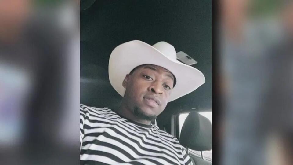 Houston shooting: Family mourns 30-year-old Derrick Smith killed in ...