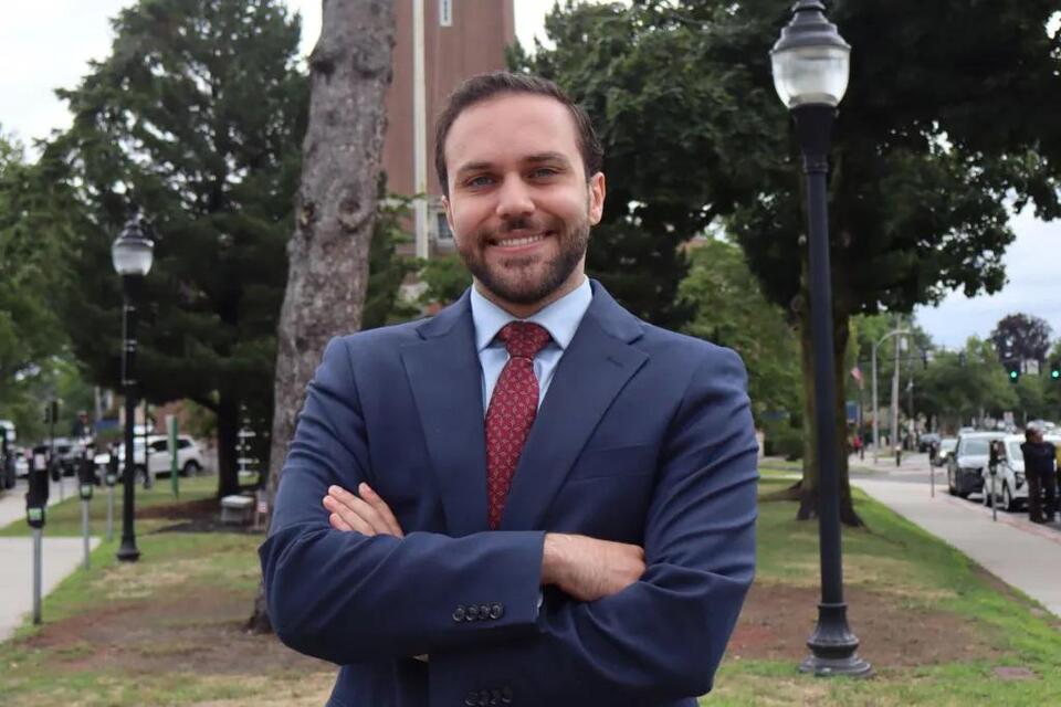 Who is congressional candidate Tarik Samman?