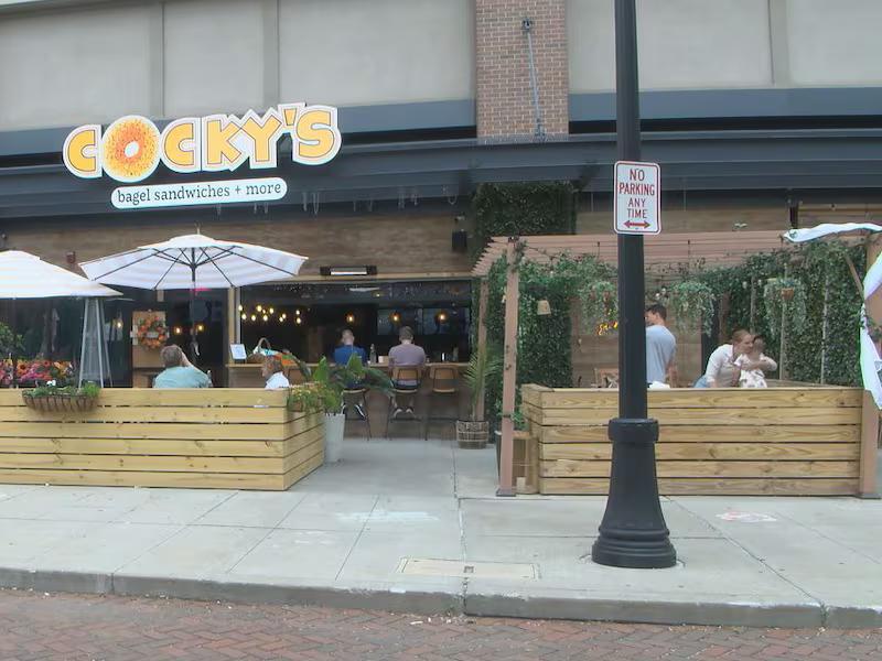 Man arrested after breaking into downtown Cleveland bagel shop Police