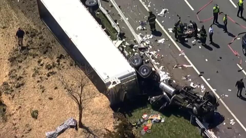 Truck driver dies in I-95 crash that caused long lane closures in ...