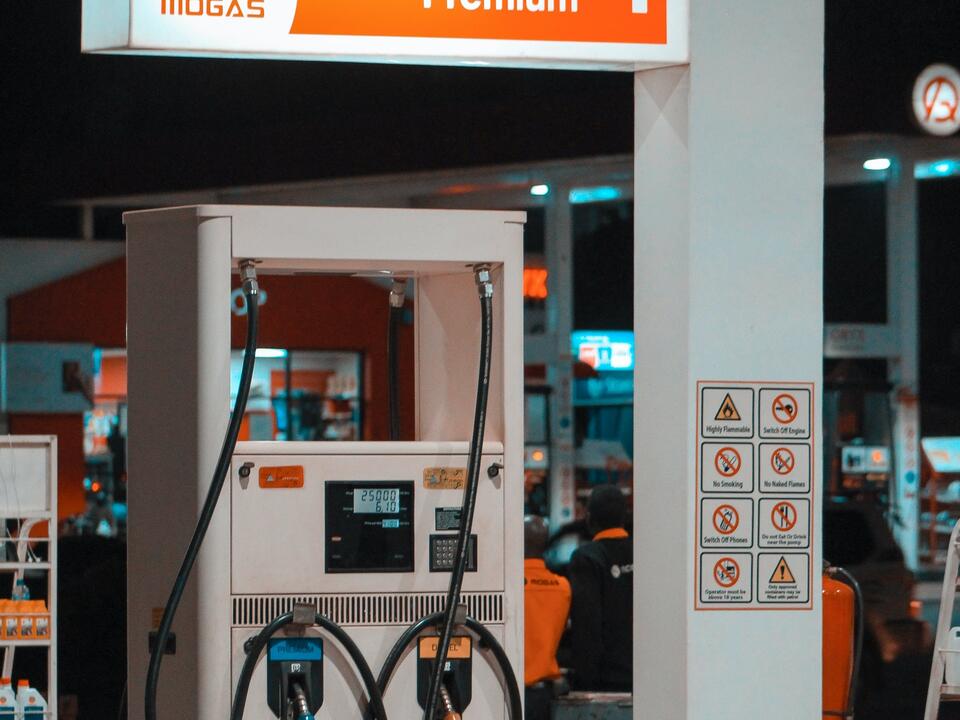 Findlay Oh Gas Prices Wallpaper For Iphone