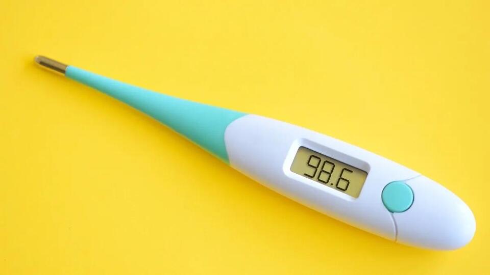 Normal Body Temperature by Age—and Why It’s Not 98.6 Degrees After 65 ...
