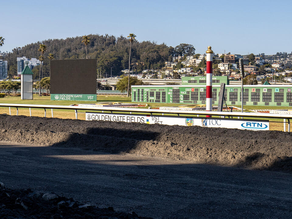 golden-gate-fields-horse-racetrack-to-close-following-2023-season