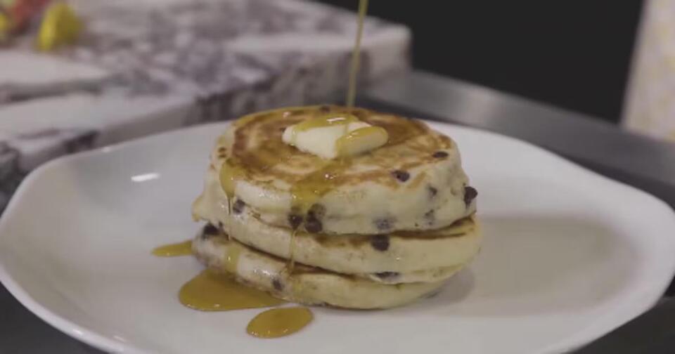 Shelby’s Shortcut: Yogurt pancakes