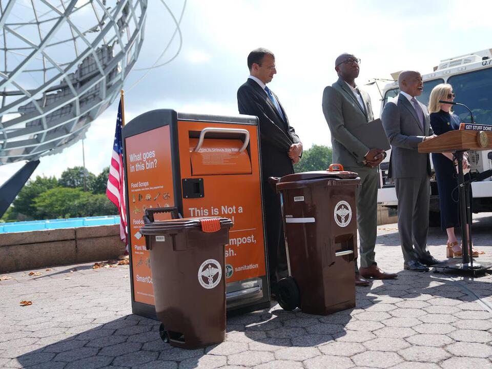 Should I put kitty litter and other pet waste in with compost in New